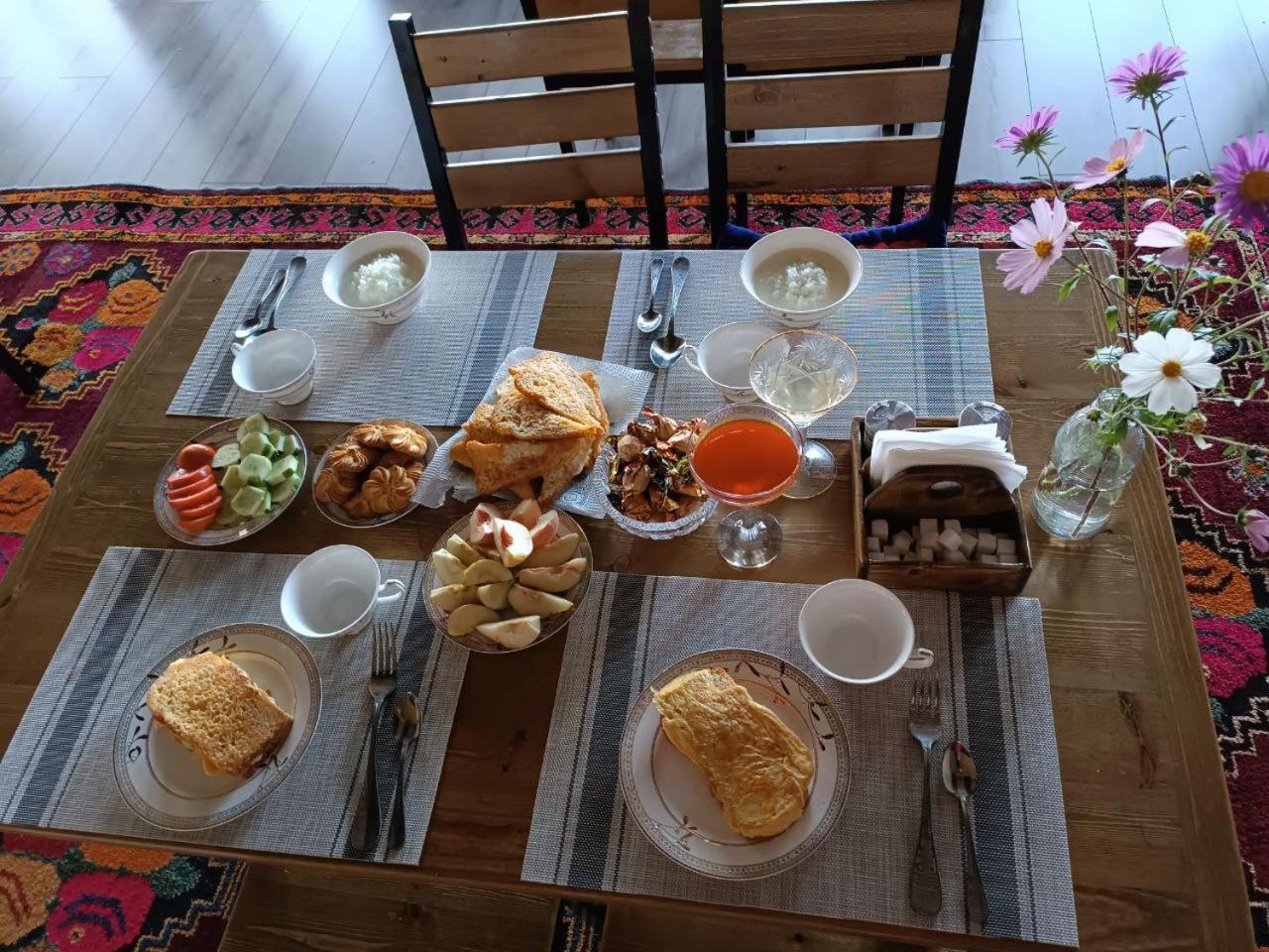 Naryn Kezgin Guest House מראה חיצוני תמונה